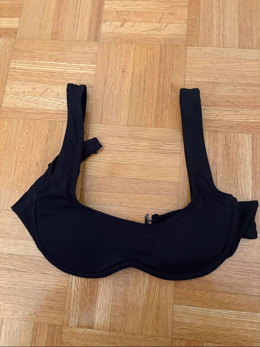 Black Ribbed Underwire Bikini Top SHEIN